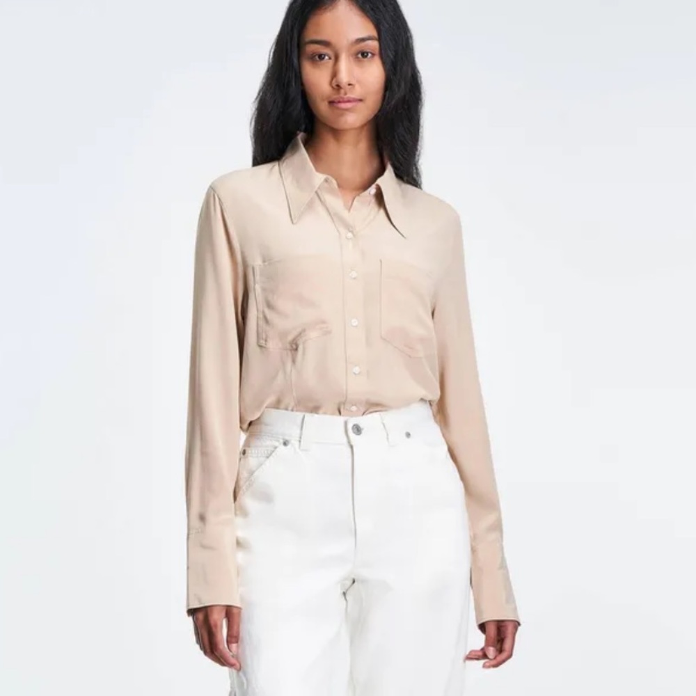 Levi’s NWT “Silky Granola” Collared Satin Dress Shirt Blouse XS in Buff Beige
